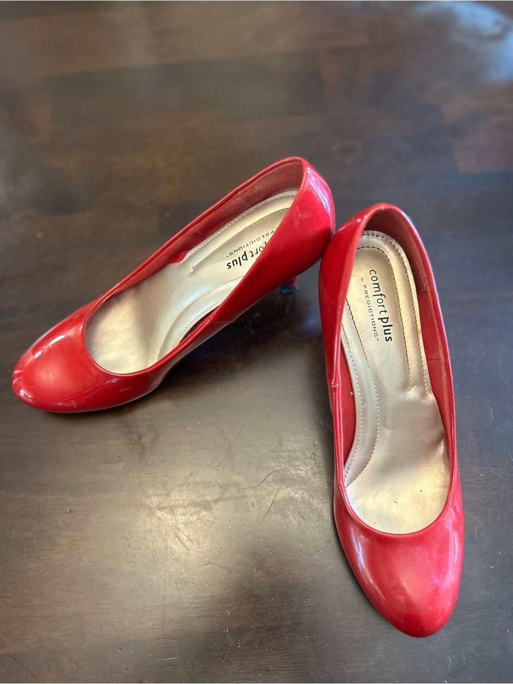 Comfort Plus Red Patent Leather Round-Toe Pumps